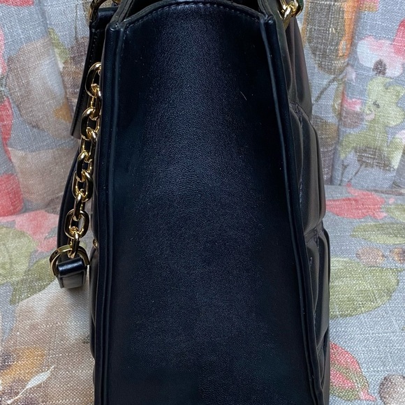 Michael Kors Serena Large Shoulder Bag Black Gold Tone Hardware New! Retail $678 - Picture 6 of 14
